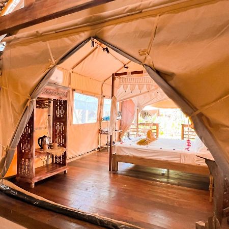 La Cocoteraie Ecolodge - Luxury Glamping Tents Гили Траванган Экстерьер фото